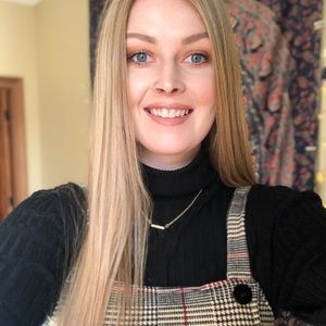 Meet your Posher, Dana